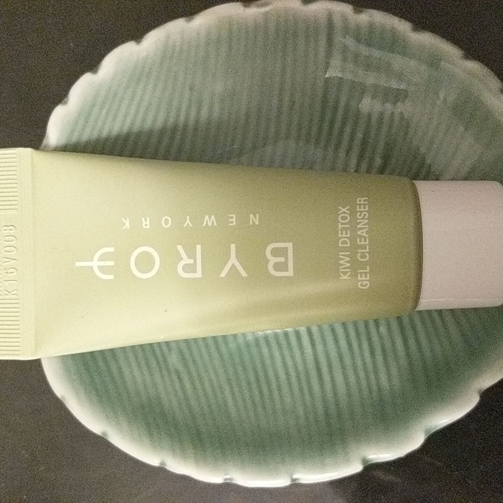 Gel Cleanser